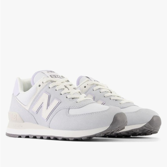 New Balance 574 V2 Essential Sneaker Granite Bright Lavender Quartz NEW 11.5 - Picture 3 of 17